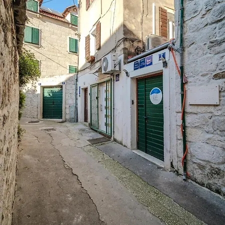 Apple Apartman Split